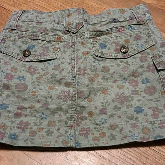 VF jeans wear skort - Picture 2 of 4